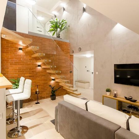 Central Penthouse With Terrace Красков Екстериор снимка